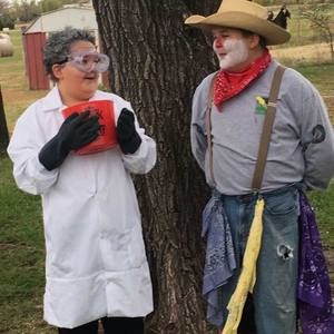 Meet your Posher, Mindy